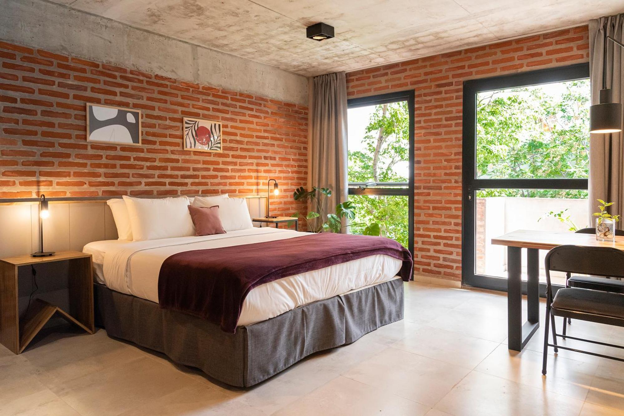 H5063 Appart hôtel *